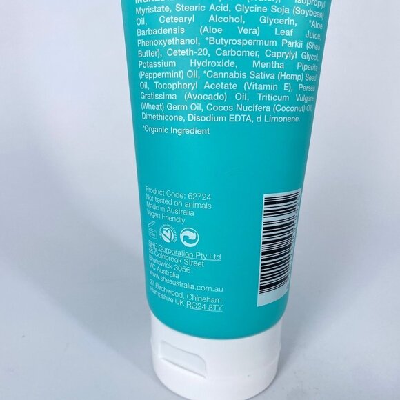 Om SHE Sole Therapy Moisturising Foot Lotion - Picture 4 of 5